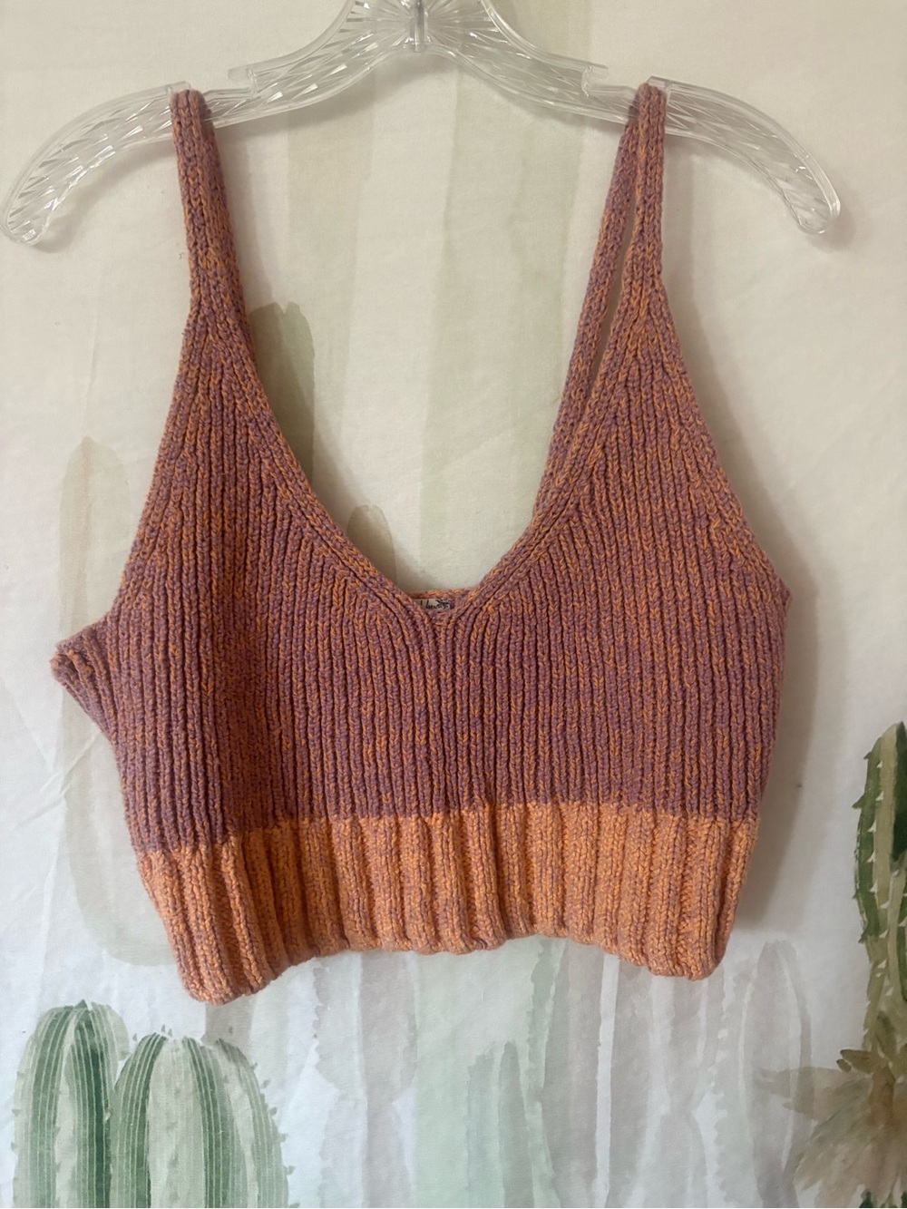 Free People Ribbed V-Neck Colorblock Crop Tank Top - Mauve & Peach 🌵medium